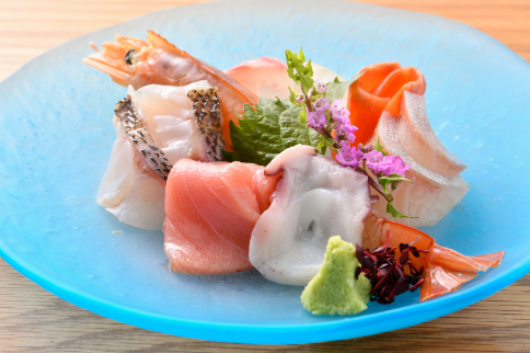Seasonal Sashimi Platter